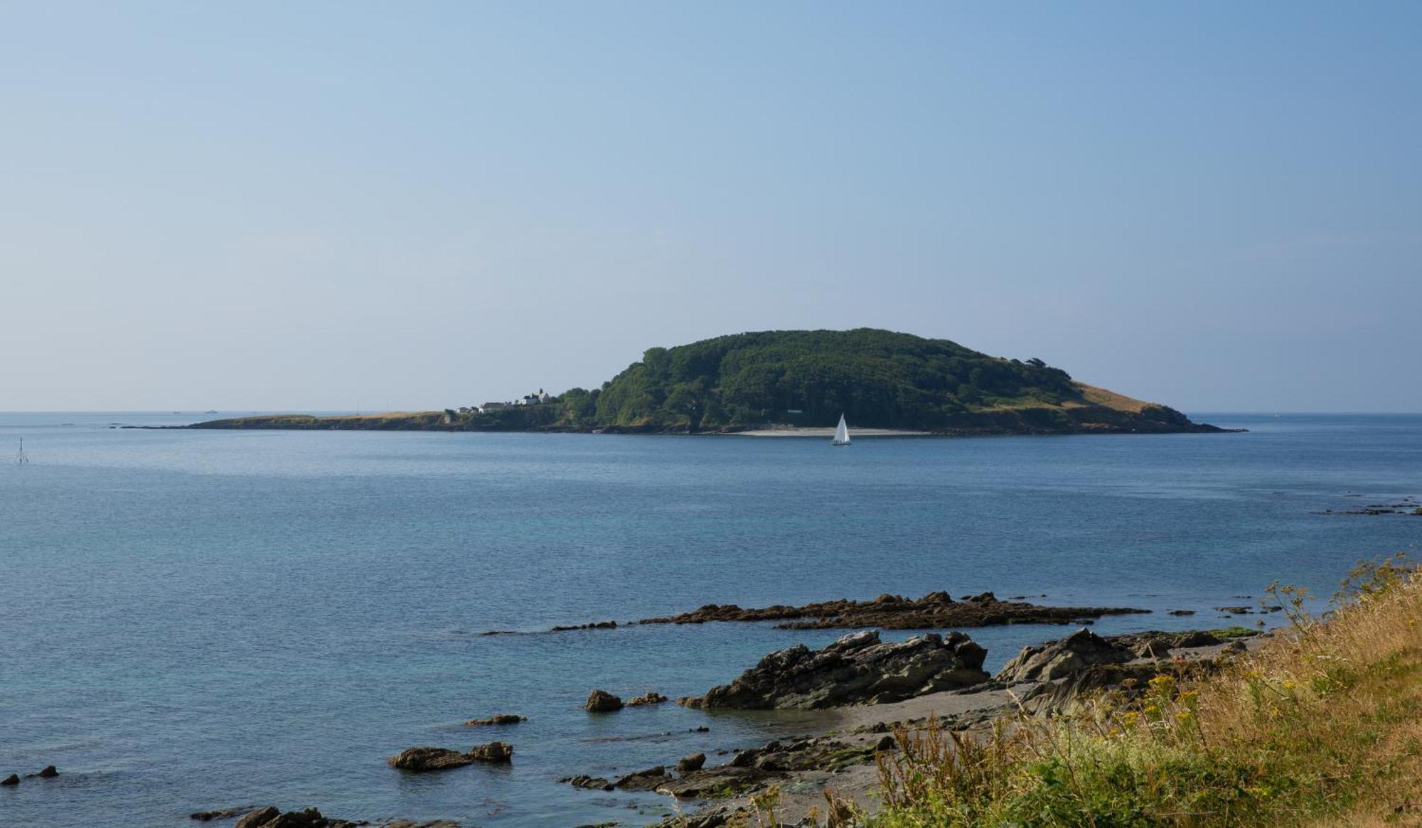 Historic Osborne House Very Close To The Beach Villa Looe Esterno foto