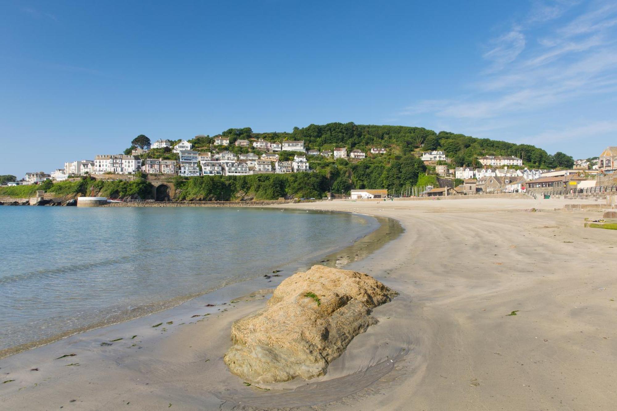 Historic Osborne House Very Close To The Beach Villa Looe Esterno foto