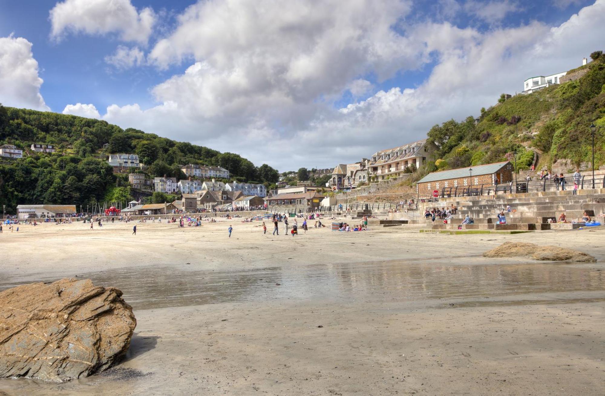 Historic Osborne House Very Close To The Beach Villa Looe Esterno foto